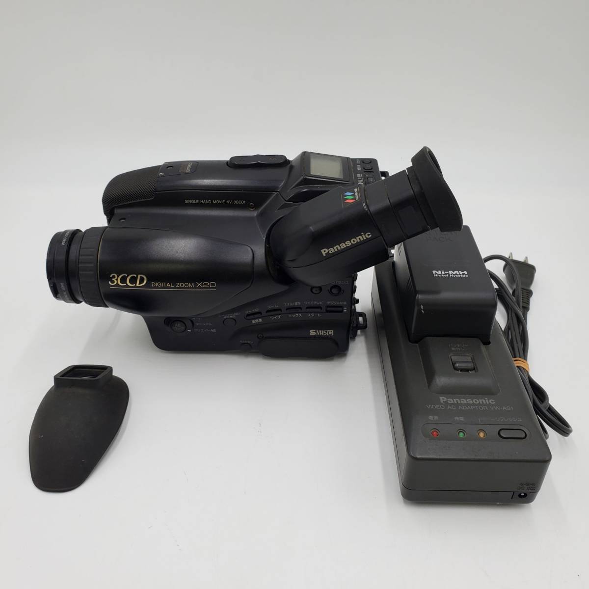 現状品 Panasonic S-VHS-C NV-3CCD1 ムービーカメラ(ビデオカメラ