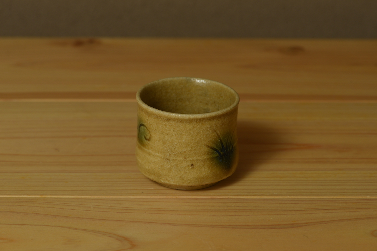 黄瀬戸酒器 検索:美濃/桃山/酒器/茶道/織部/黄瀬戸/志野/御深井/陶片