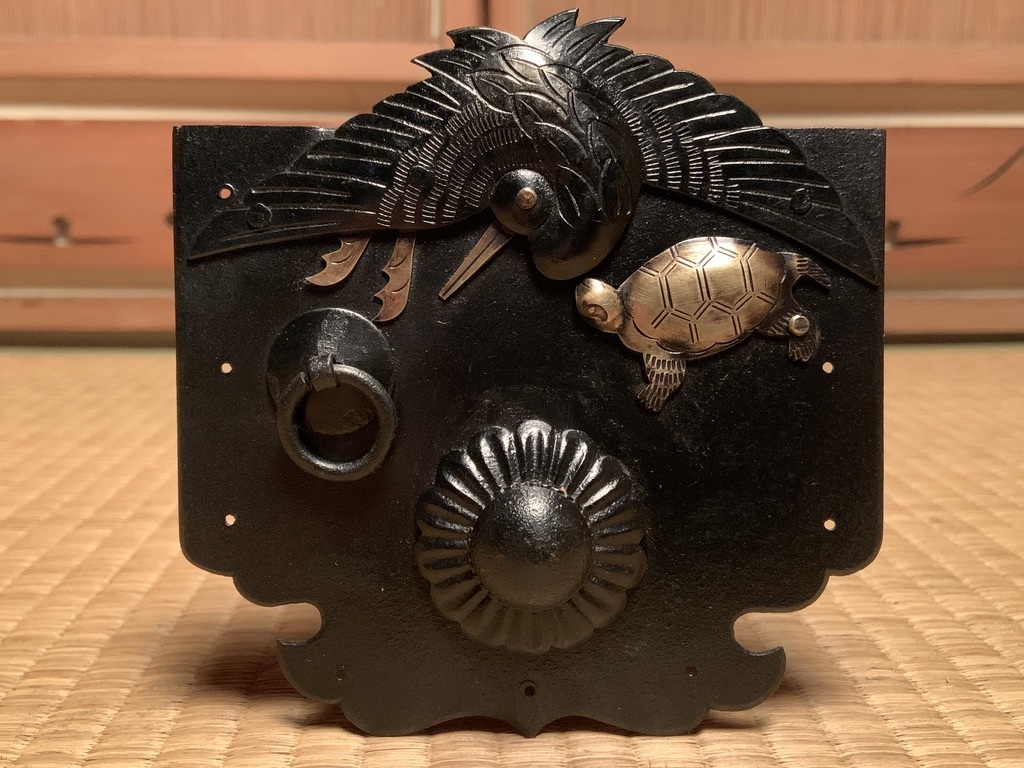 時代物/二本松箪笥真鍮製鶴亀飾り扉鍵金具/ガメ戸/福島/寿飾り/丸環