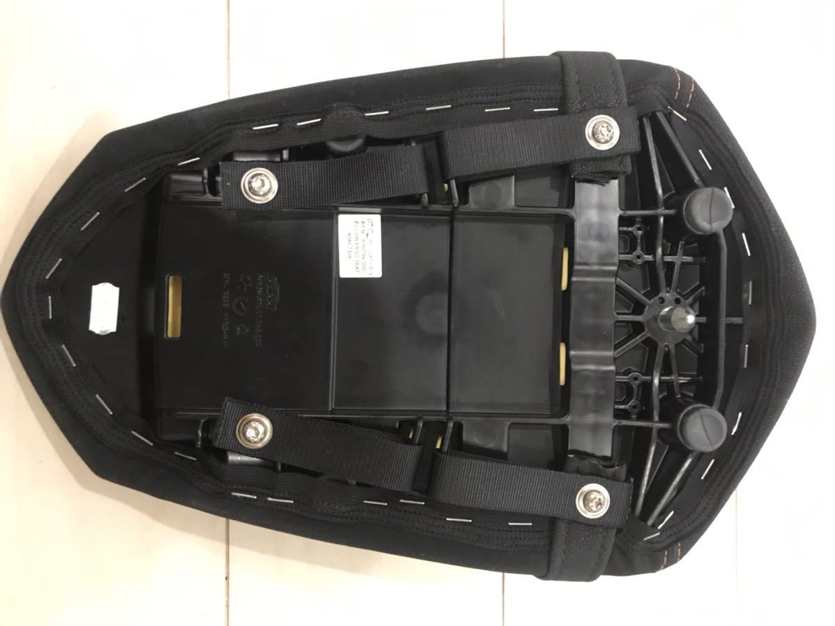 KTM 1290 super duke R パワーパーツ エルゴシート 2015年式使用  