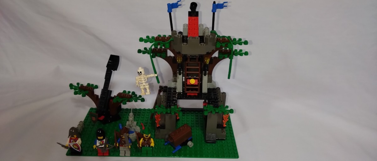 レゴ LEGO 森の人 エルクウッド お城(お城シリーズ)｜売買された 