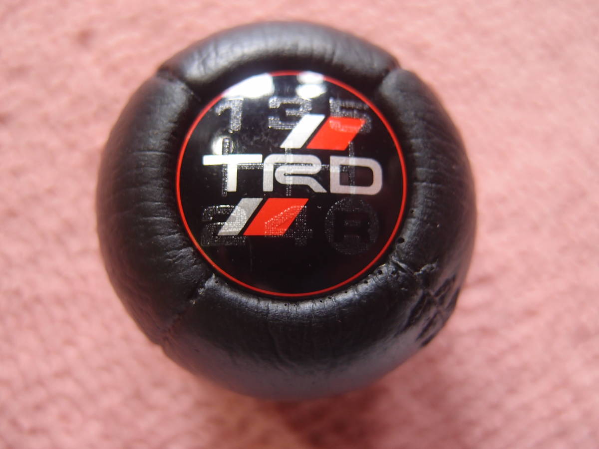 TRD 本革 シフトノブ 球形状 中古極美品 パッケージ付き(トヨタ用 