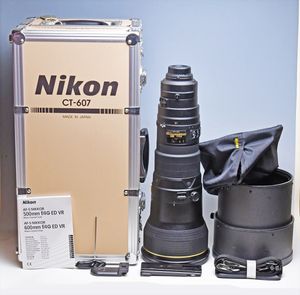AF-S 違う NIKKOR 600mm f/4E FL ED VR おまけ付き
