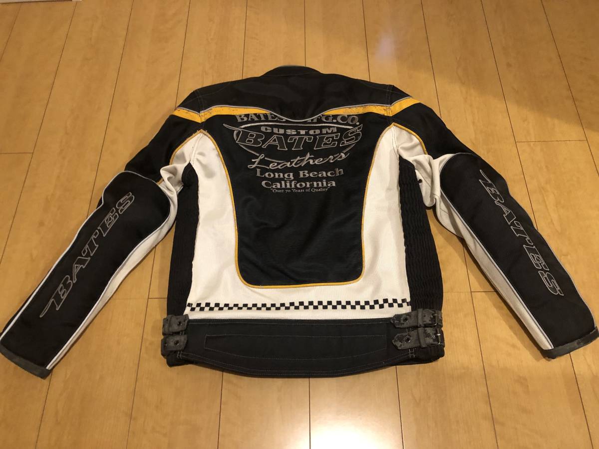 ライダースジャケット BATES ベイツ メッシュ春夏秋 ビンテージ ジャケット Lサイズ 脊椎背面プロテクター エルボーガード付き ライダースジャケット BATES ベイツ メッシュ春夏秋 ビンテージ