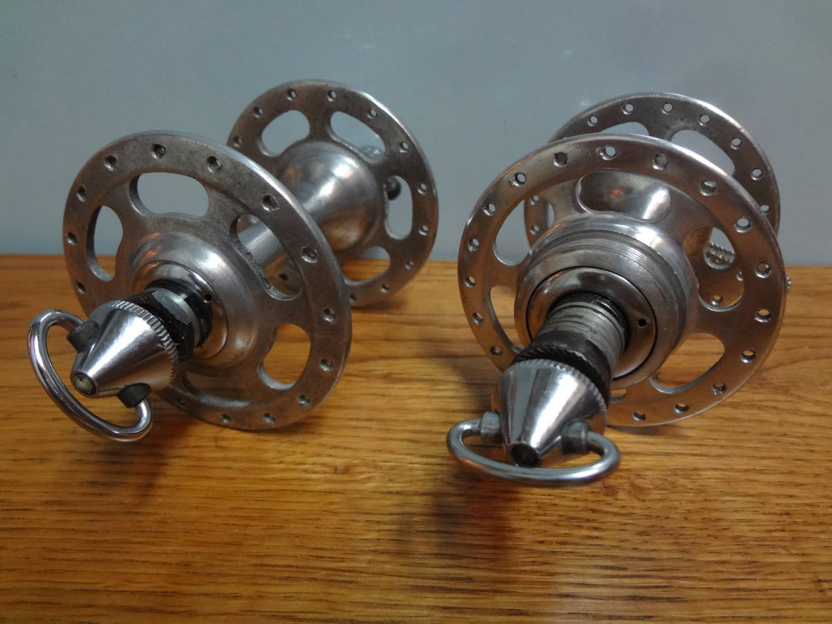 希少Campagnolo Record カンパニョーロ レコルド フロント32H，リア40