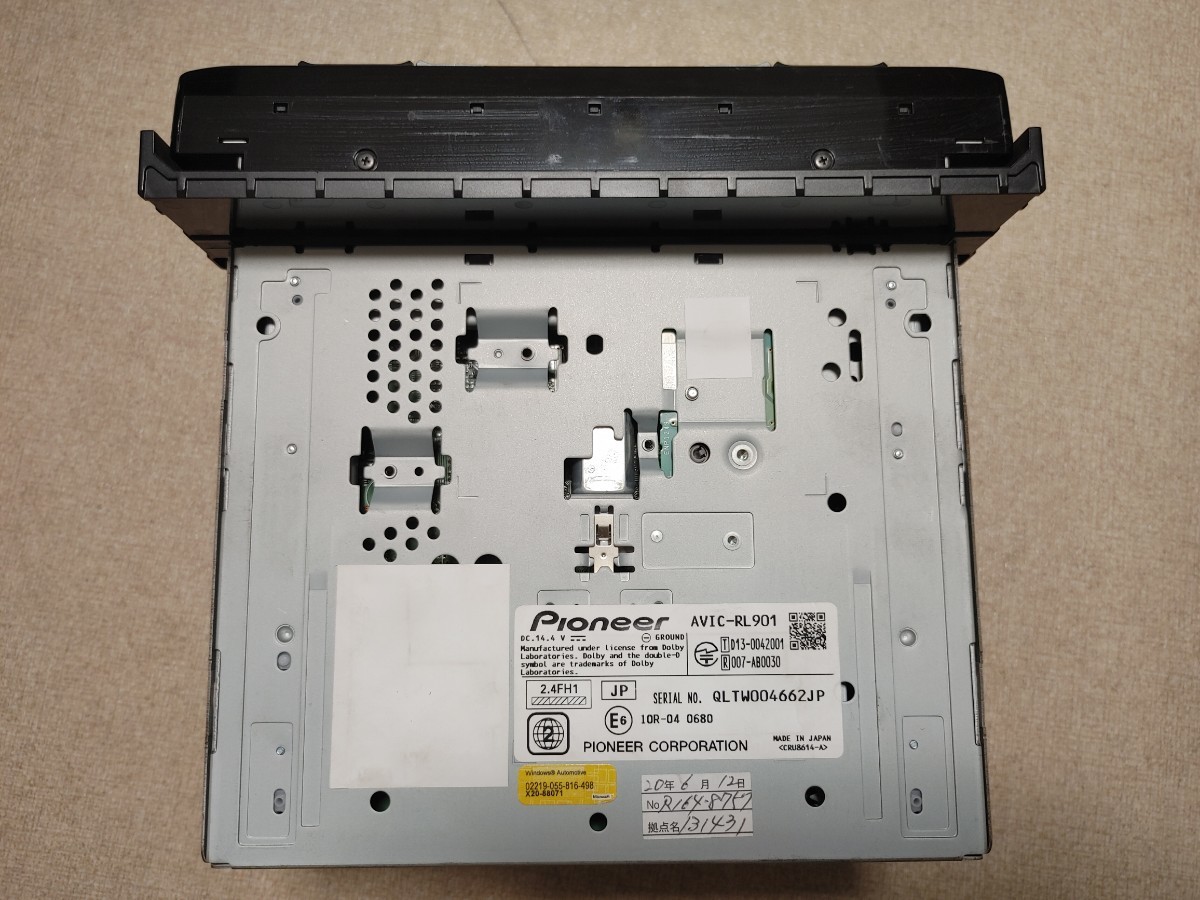 カロッツェリア carrozzeria 楽ナビ AVIC-RL901 8インチ 8型(メモリー 