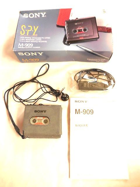 ★激レア★ソニー SONY マイクロカセットコーダー MICROCASSETTE-CORDER (型番:M-909) ほぼ未使用品 送料350円♪