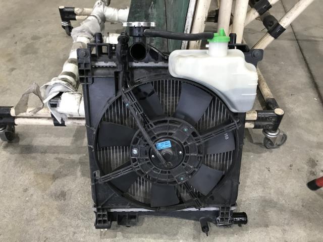 ハスラー DBA-MR31S ラジエータ G ZVD 17700-65P30 17120-65P30 17760