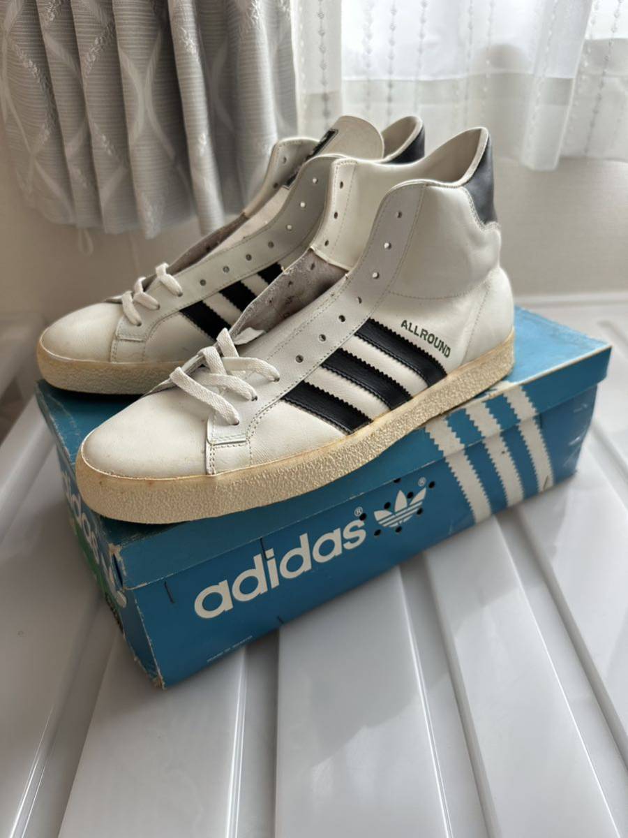 Perfect Original Photos about  Stilvolle Adidas Allround Wei 80er Kaufen Bildernull  as Your HD Pictures