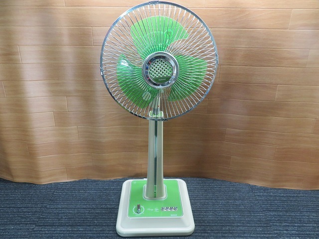 ☆ナショナル 扇風機 F-30S1M 30㎝ リビング用扇 緑 昭和レトロ 楽天市場】【中古現状品】ナショナル 昭和レトロ扇風機 30センチ