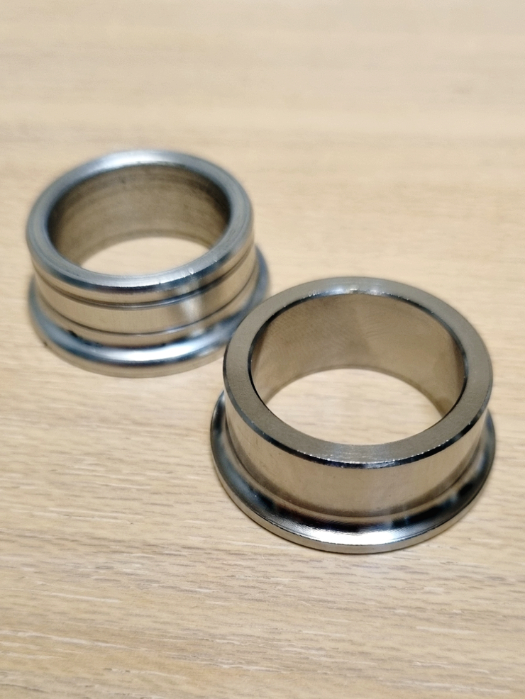 141-F-2 ◇ スズキGSX-R600/750チタン合金フロントアクスル強化カラー