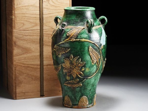 【大得価，爆買い】 V632. 中国古玩 交趾 花葉装飾 五耳壺 花器 合箱 / 陶器陶芸古美術時代花瓶壷(施釉陶)｜売買されたオークション情報、yahooの商品情報をアーカイブ公開 - オークファン 骨董陶磁器一般