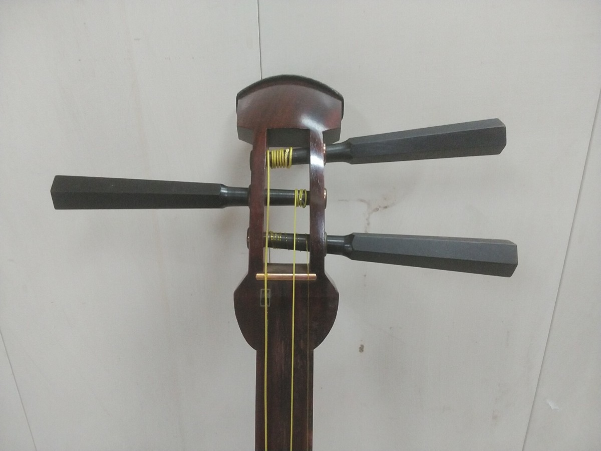 j*y様 中古三味線本体 白紫 ケース付き 三味線 本体のみ ハードケース