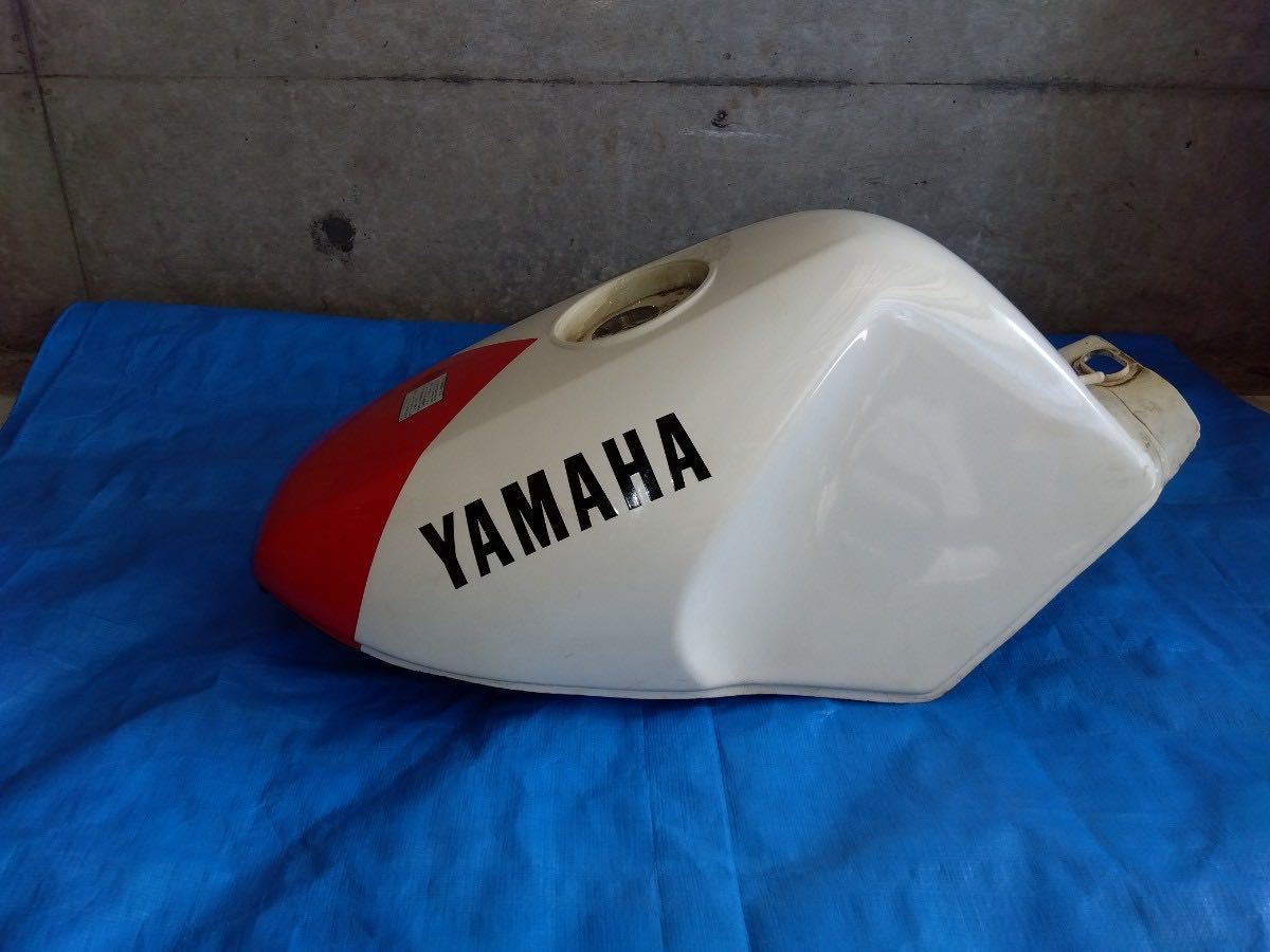 希少 ヤマハ TZR250(1kt) 限定車マルボロ仕様 純正タンク YAMAHA❗️TZR250