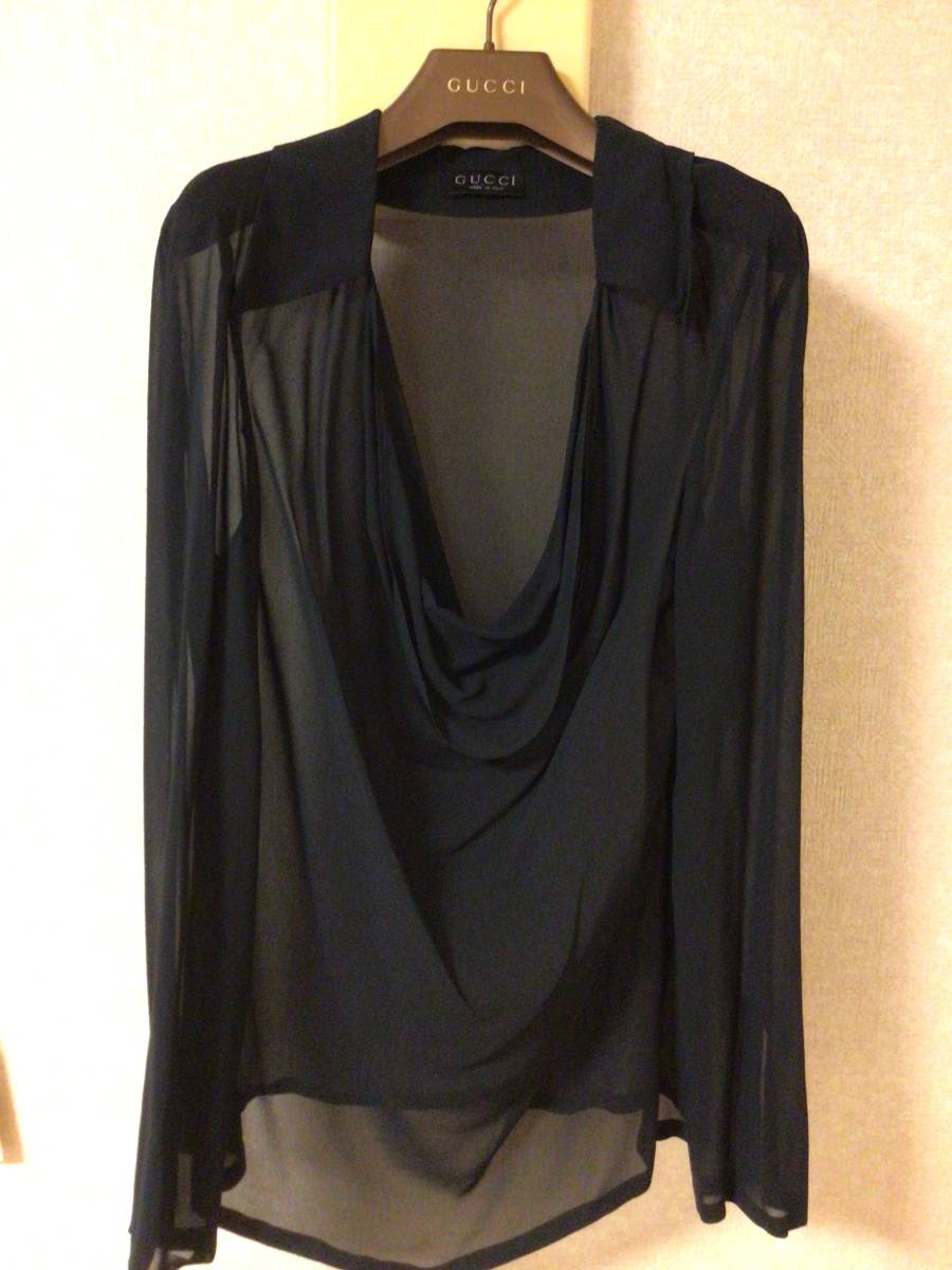 グッチ　ブラウス　2点セット　未使用
