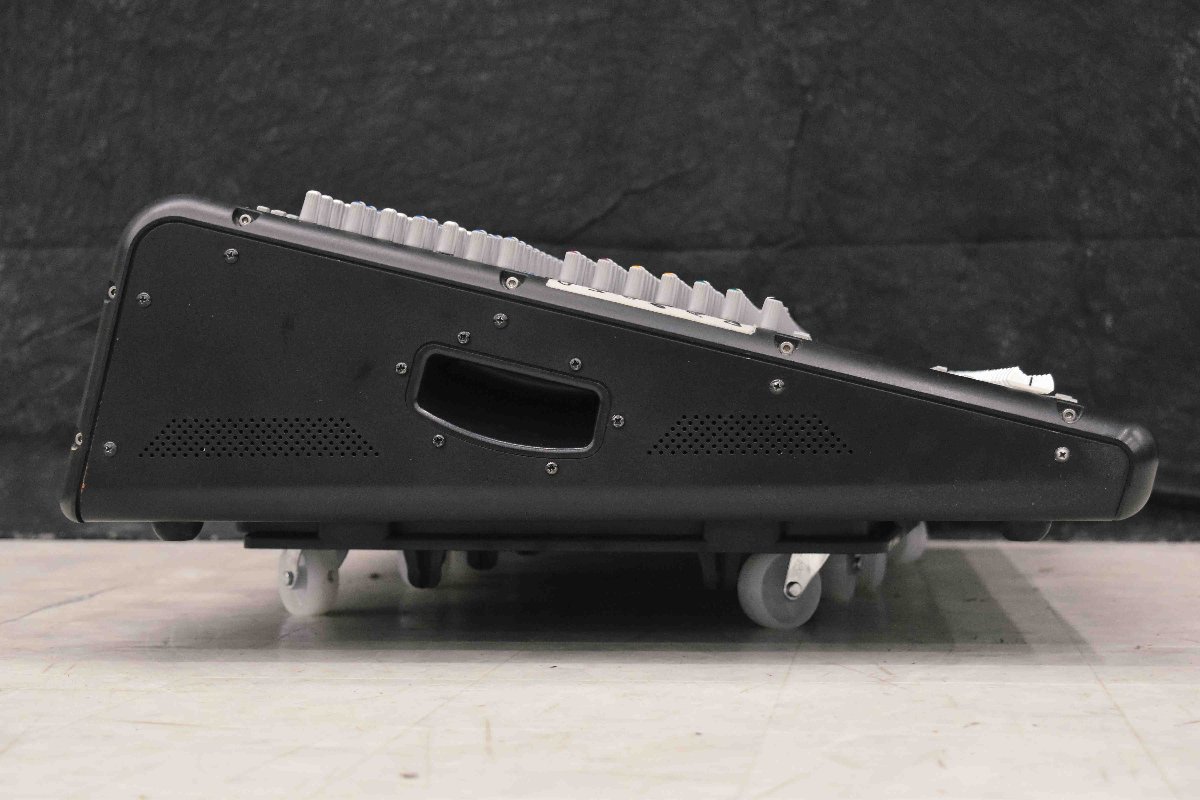 F☆MACKIE マッキー ONYX24.4 ミキサー ☆難あり品☆ - 高音質おすすめ