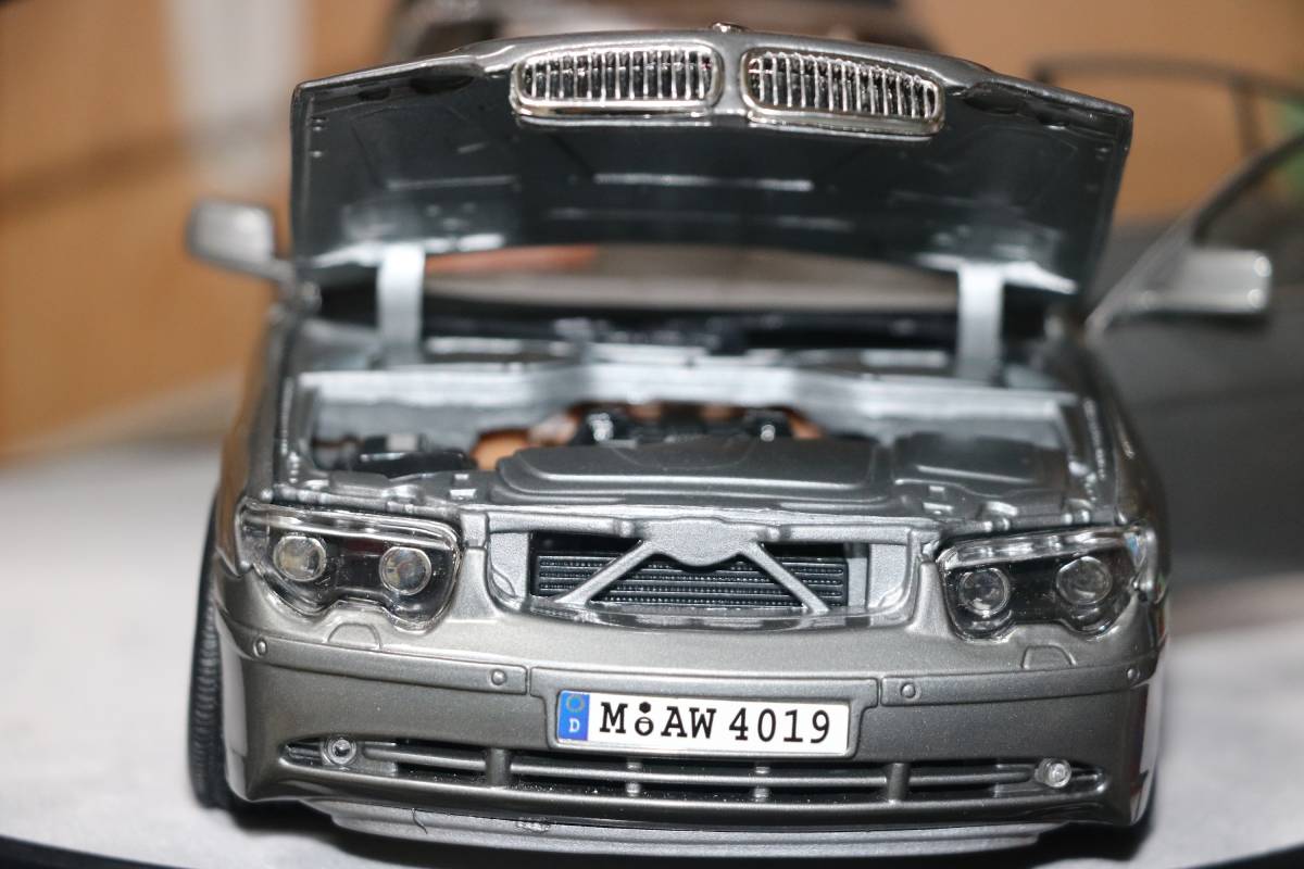 BMW 745i ブラック ミニカー 1⁄18 1/18 BMW745iシリーズセダン BMW