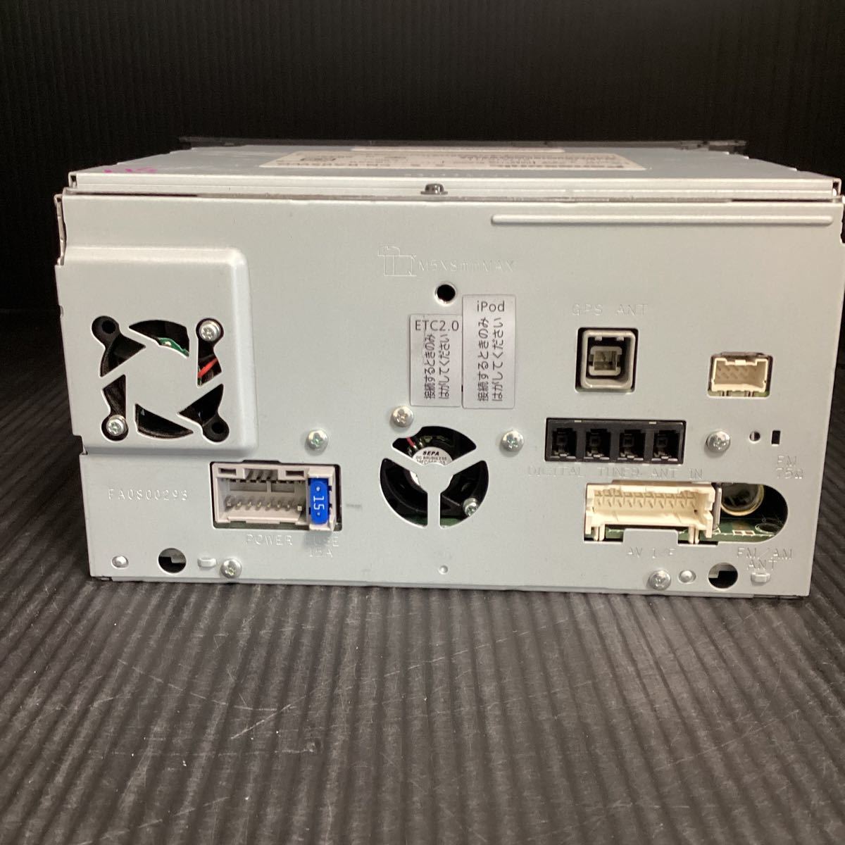 76HS 即決！Panasonic パナソニック CN-RA05WD ストラーダ メモリー