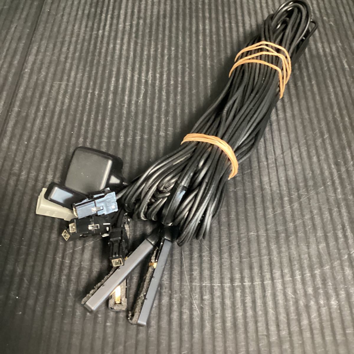 76HS 即決！Panasonic パナソニック CN-RA05WD ストラーダ メモリー