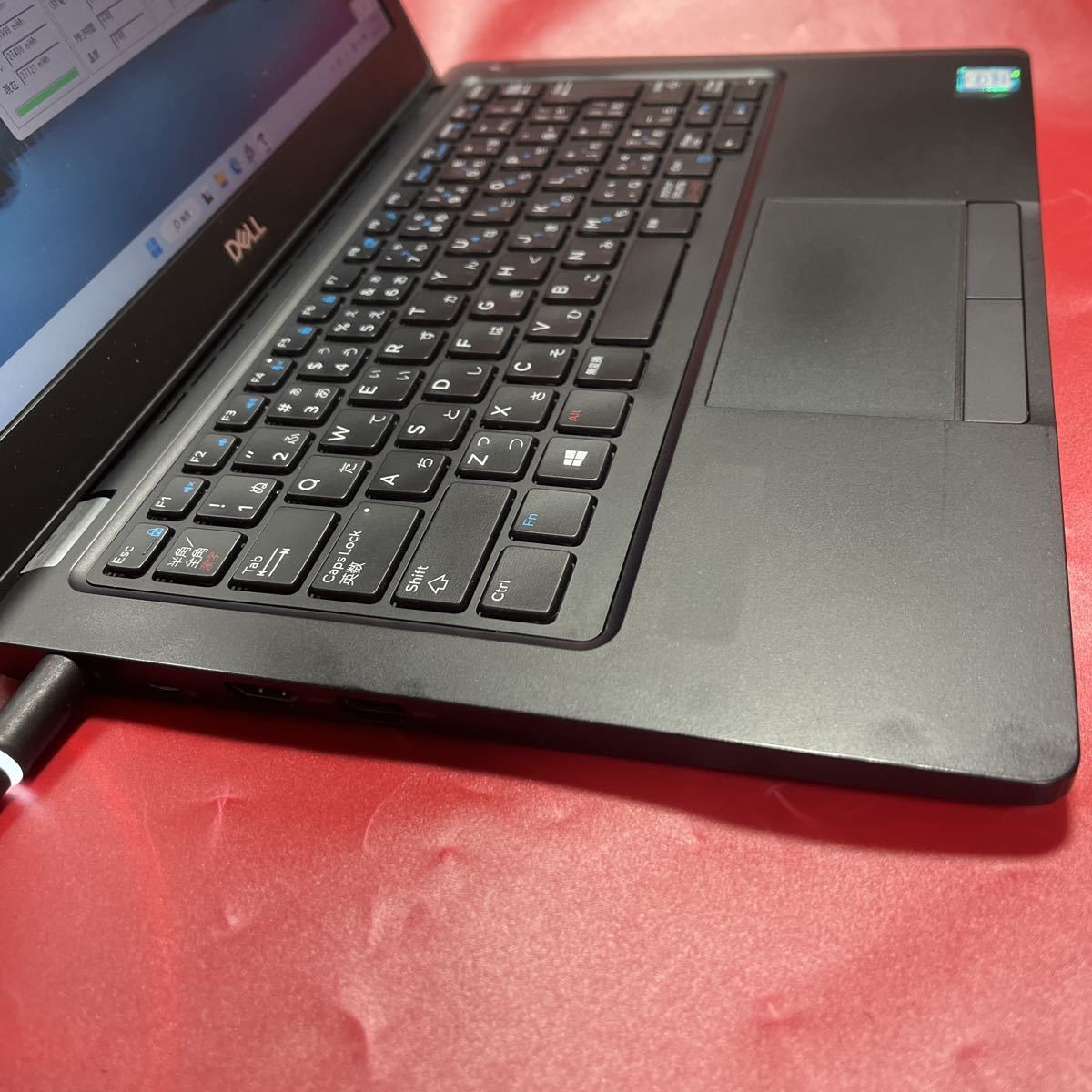 少し難あり 新品SSD搭載，メモリ16GB！Windows11 DELL Latitude 5290