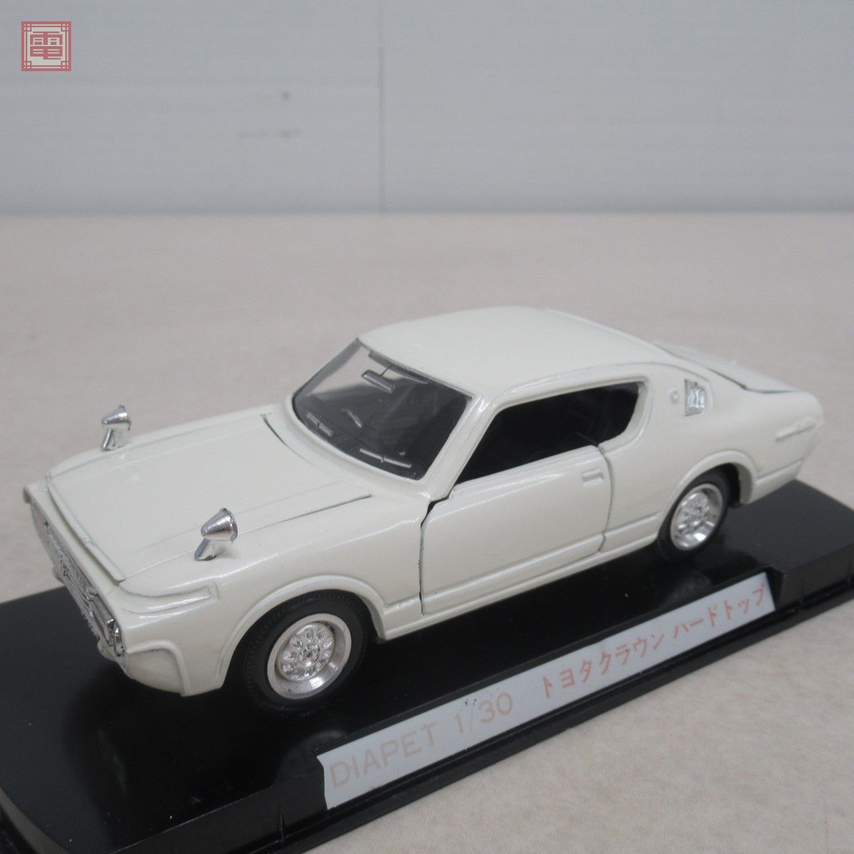 ダイヤペット 1/30 トヨタ クラウン ハードトップ スーパーサルーン No 