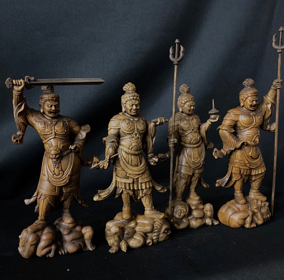 仏教工芸品 総柘植材 時代彫刻 古美術 木彫仏教 精密彫刻 仏師で