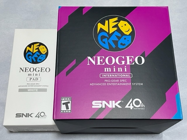 NEOGEO mini インターナショナル版＆パッド（白）セット