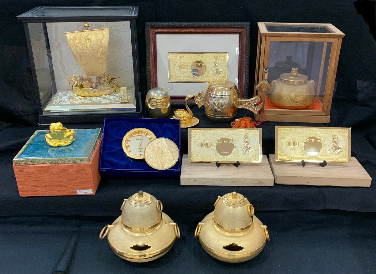 【12AS光06022E】金メッキ★まとめ★24KGP★金札★打ち出の小槌★大量★総重量約10Kg★ダルマ★置物★茶釜★聖徳太子★金蛙★時計★アヒル