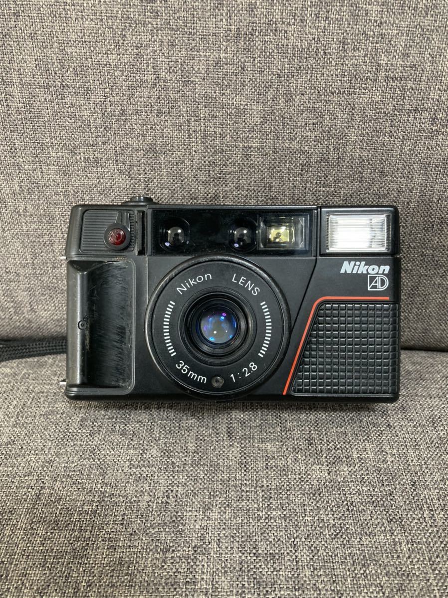 【本物保証，人気SALE】 Nikon ニコン L35 AD2 35mm f/ 2.8 フィルム コンパクト カメラ 通電確認済(コンパクトカメラ)｜売買されたオークション情報、yahooの商品情報をアーカイブ公開 - オークファン コンパクトカメラ