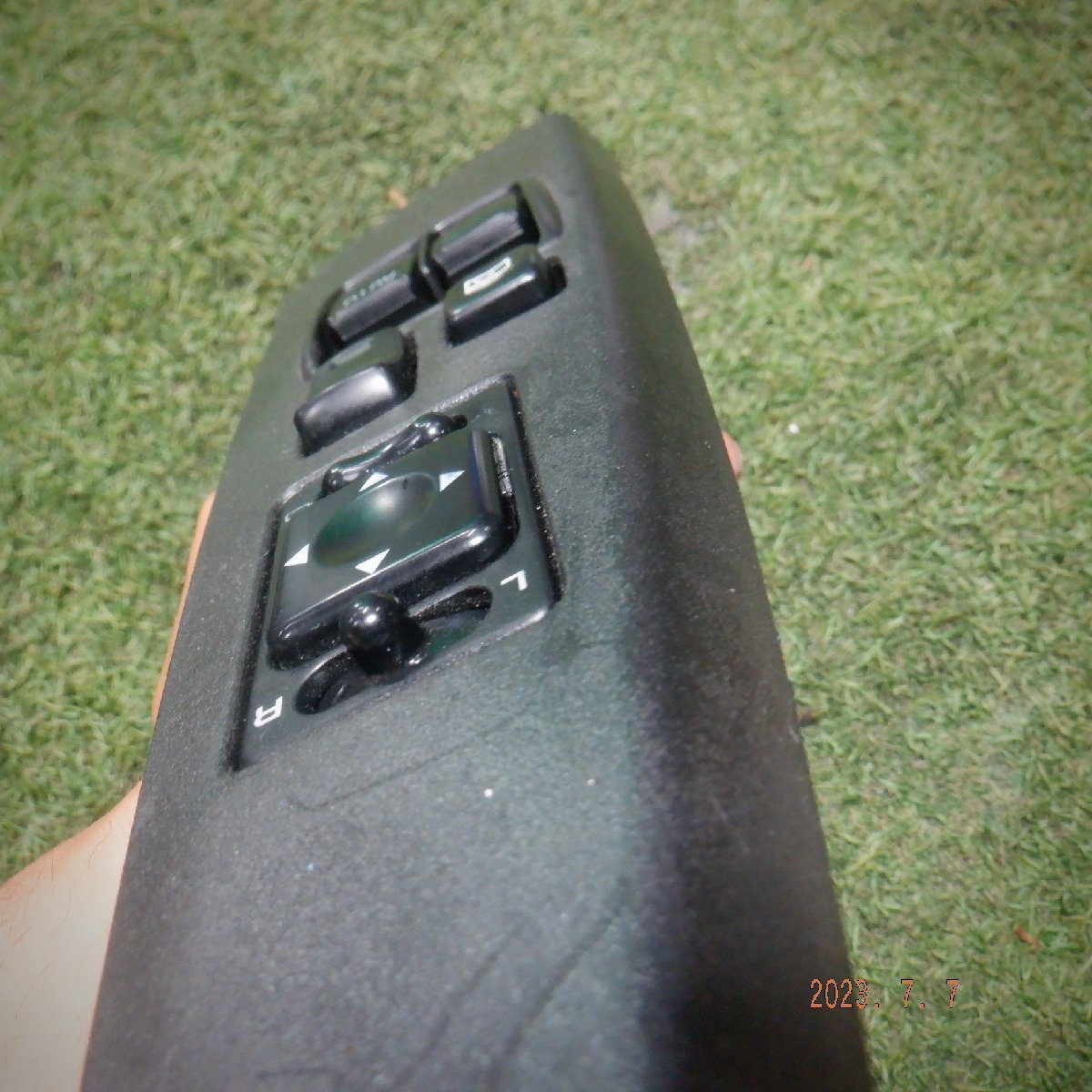 R30スカイライン パワーウィンドウスイッチ | 日産 純正