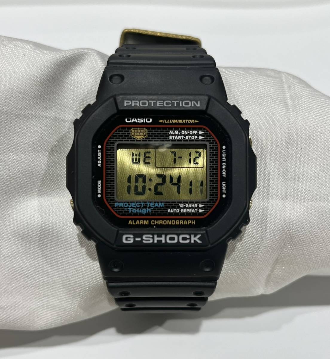 CASIO カシオ G-SHOCK Gショック 40周年記念モデル DW-5040PG-1JR