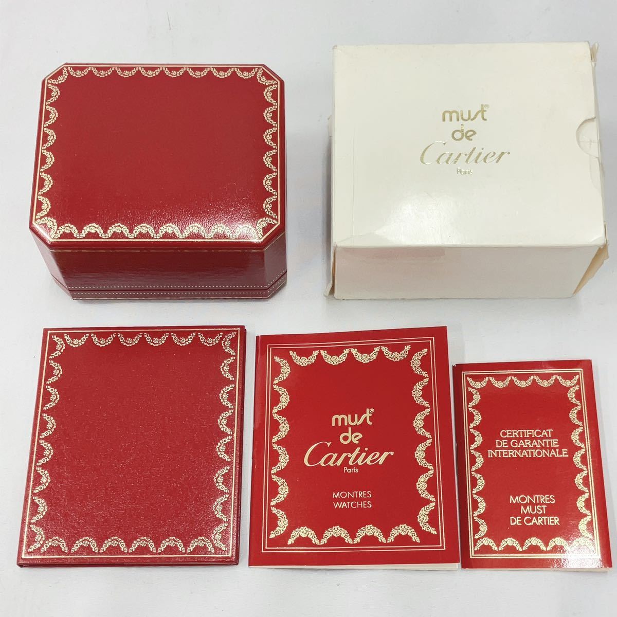 【新品】カルティエ　腕時計　空箱　Cartier　ボックス　付属品 カルティエ 時計 空箱 ケース BOX 説明書 付属品 腕時計 Cartier DVD