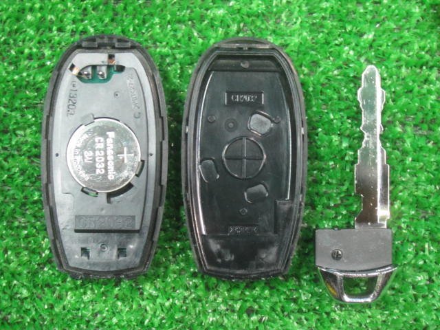 スズキ スイフト スポーツ ZC32S 純正 スマートキー キーレス 37172