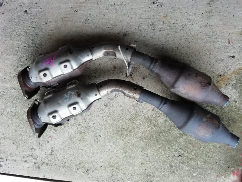 日産　CC25　C25　セレナ　MR20　EN4A　触媒　2個セット　※ジャンク　素材