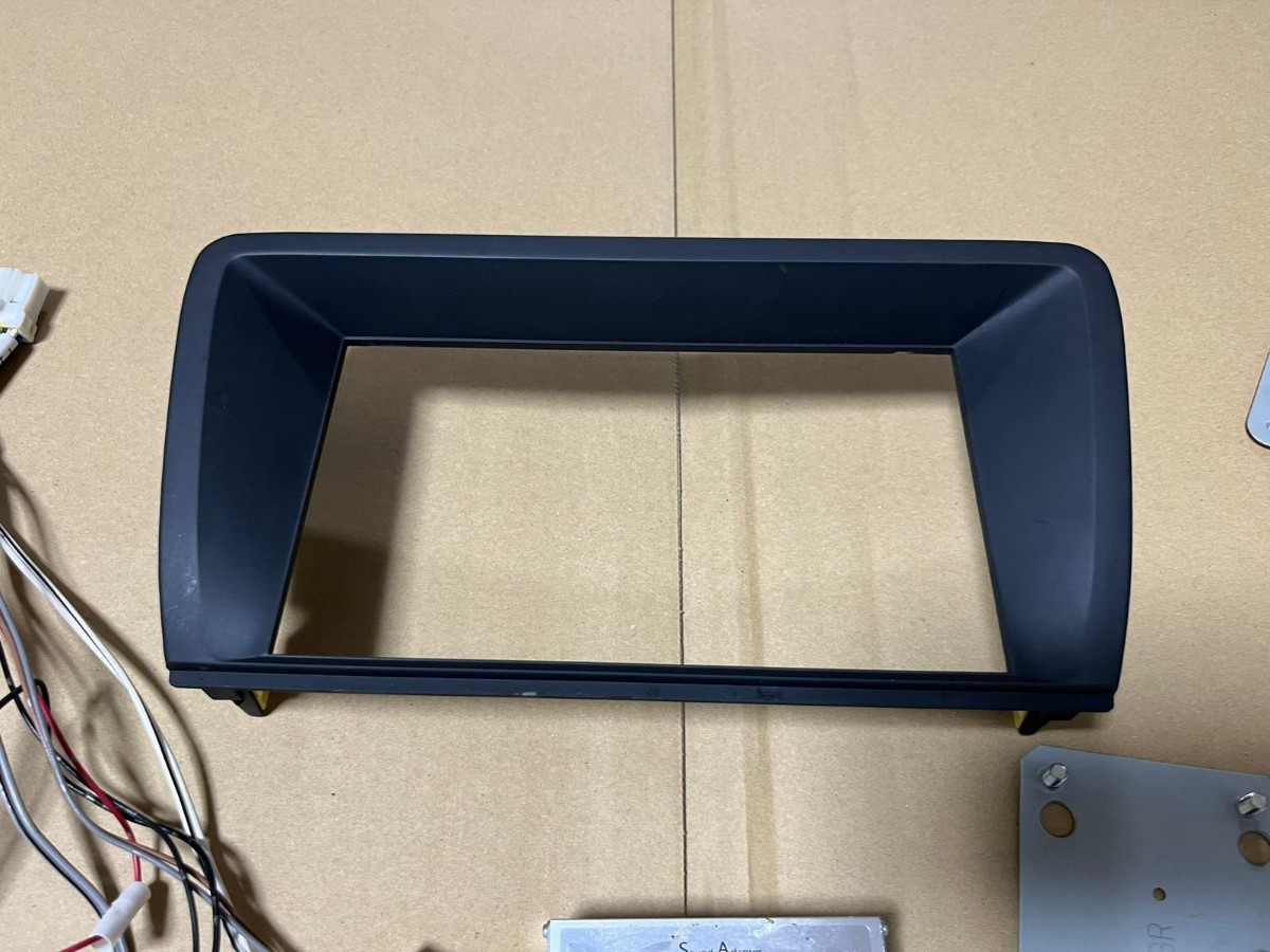 17マジェスタビートソニックSLA-43 ビートソニック SLA-43 170系クラウン 17 マジェスタ 社外ナビ