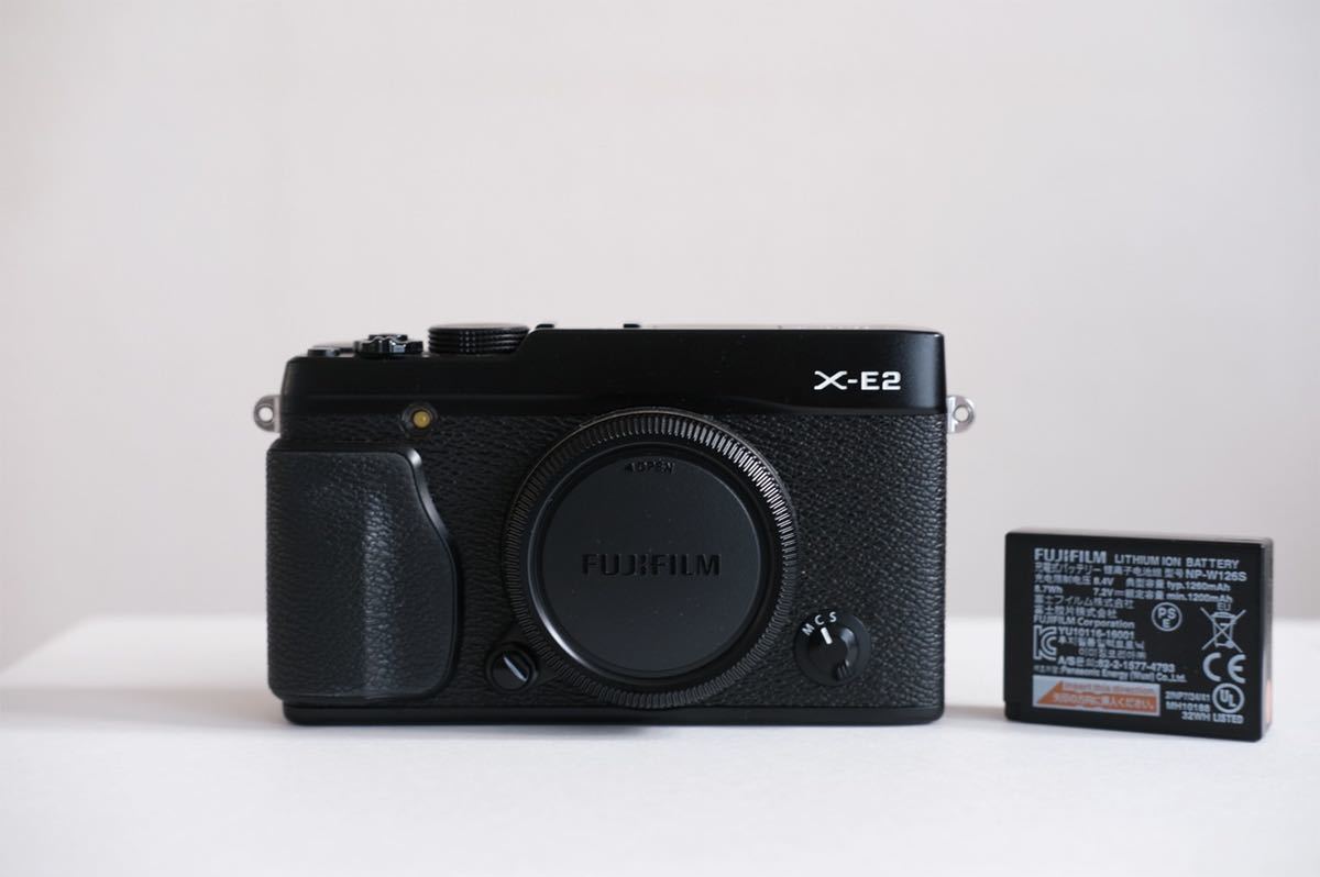 X-E2 FUJIFILM ボディ 富士フイルム ブラック ミラーレス一眼 中古 AB 