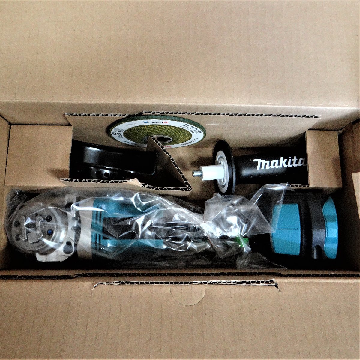 ◇ごえん堂◇未使用◇makita マキタ 充電式ディスクグラインダ ◇ごえん堂◇未使用◇makita マキタ 充電式ディスクグラインダ