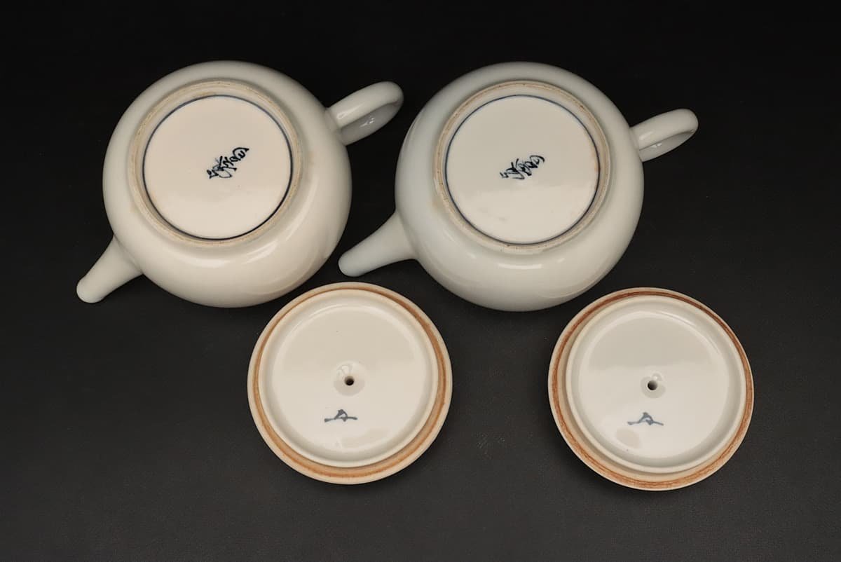 EL820 煎茶道具【真葛香斎 造/一茶花押】白磁 砲口 後手急須 一双