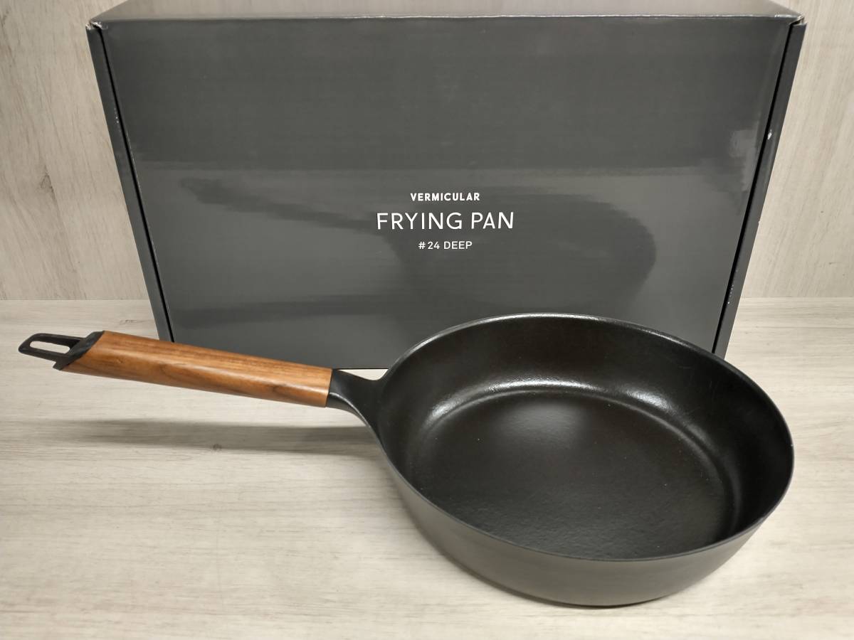 VERMICULAR FRYING PAN フライパン 蓋付き Amazon.com: Vermicular