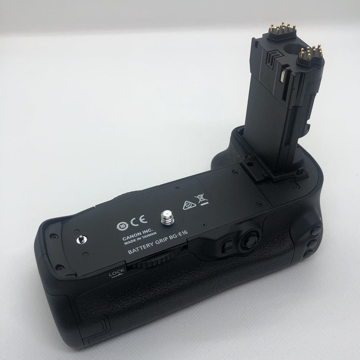 BG-E16 ☆極上品☆キャノン Canon BG-E16 Battery Grip バッテリー