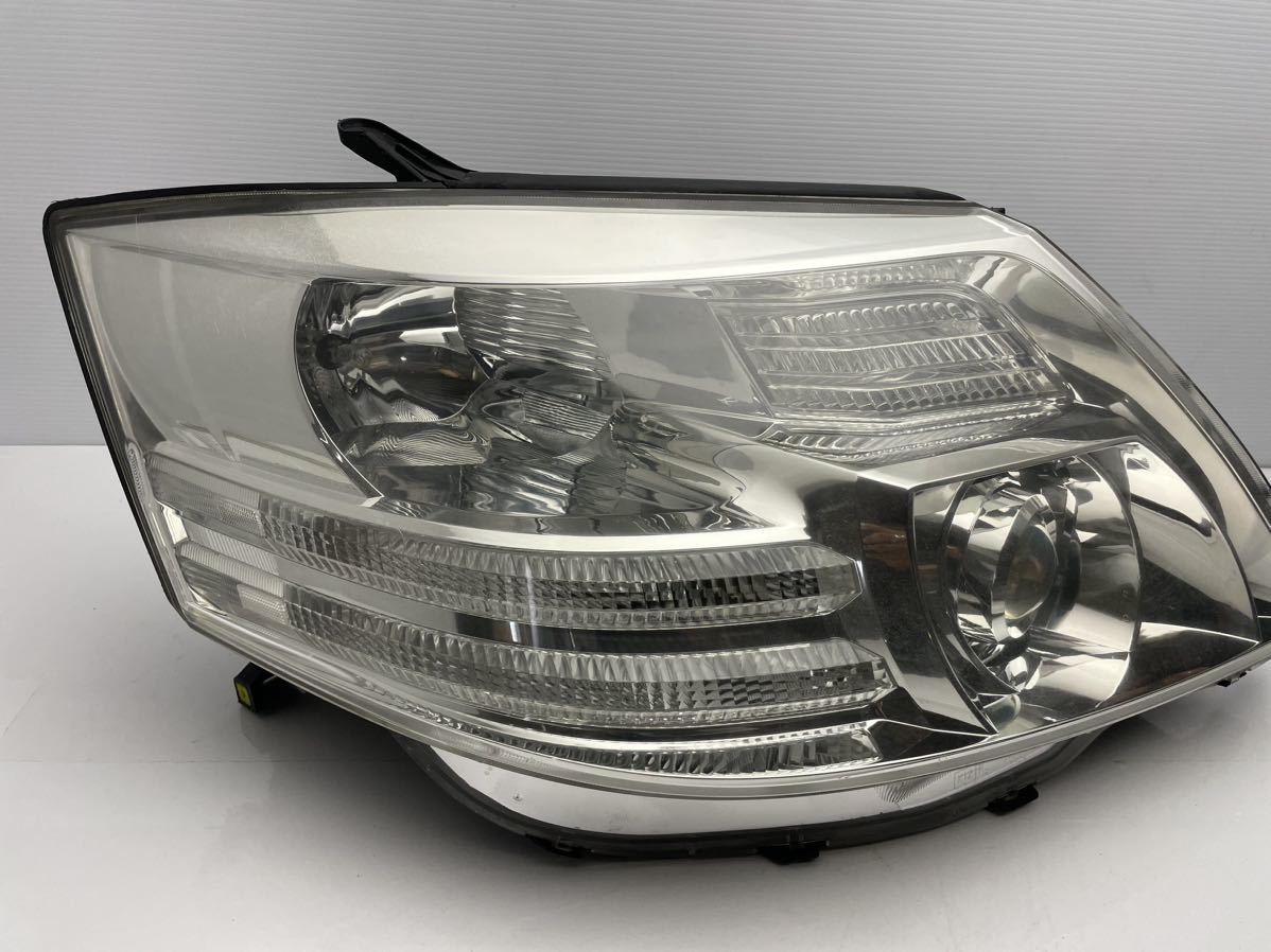 美品 10系 アルファード 後期 ANH10W/MNH10W 純正 HID ヘッドライト