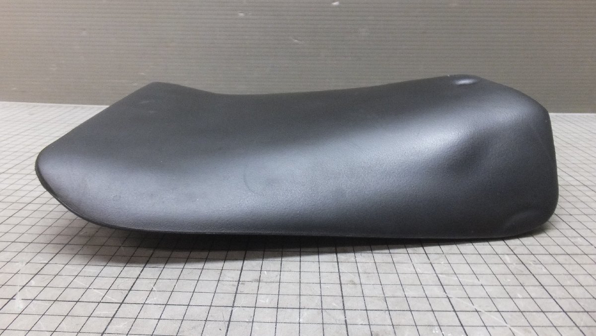 LL RGV250ガンマ VJ22A メインシート フロント 45111-22D00 検 SUZUKI