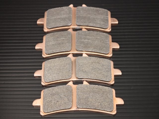 激安！ブレンボ製ラジアルマウントキャリパー用TT2172フロントブレーキ