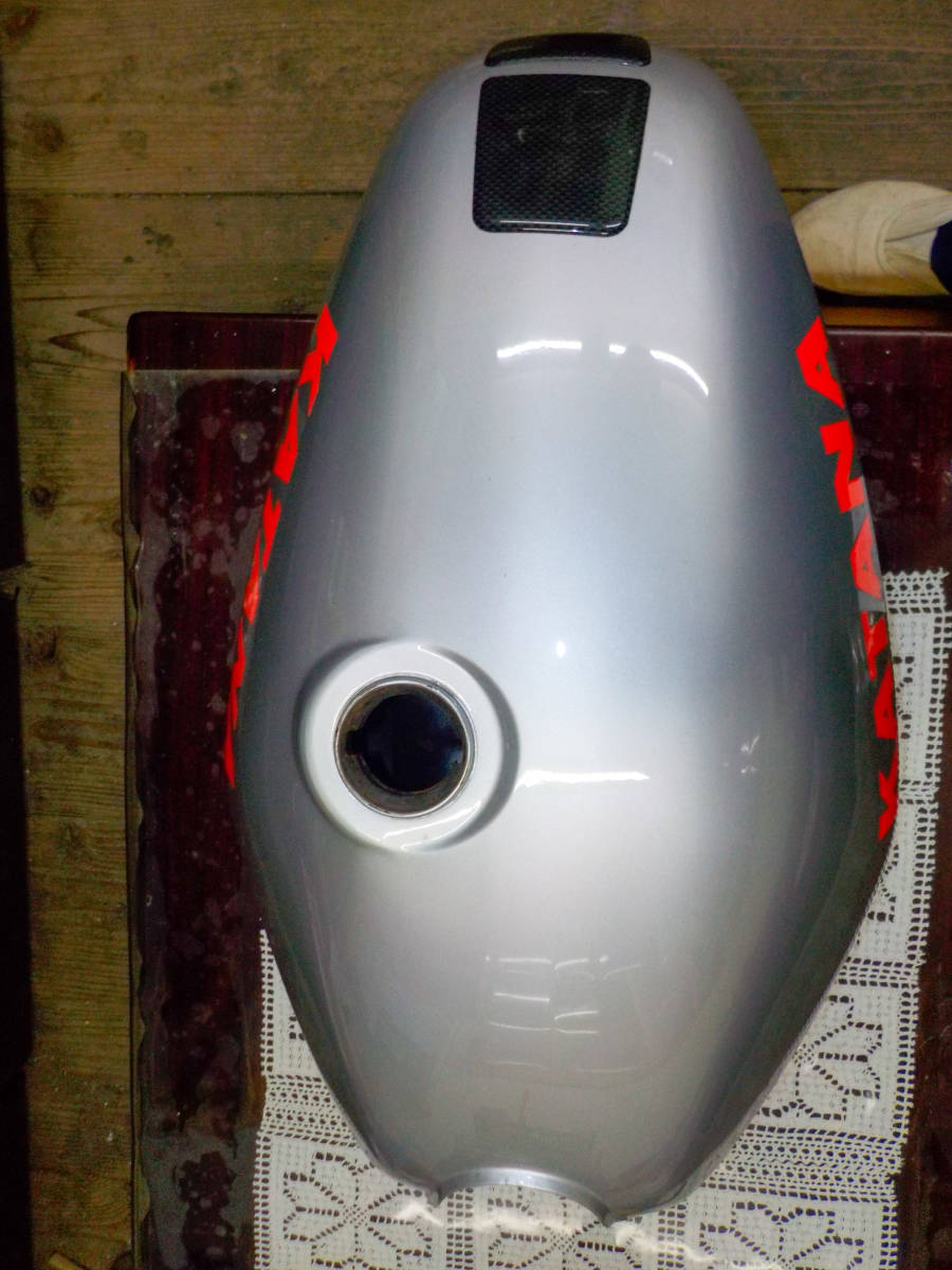 ＧＳＸ１１００刀の初期のタンク