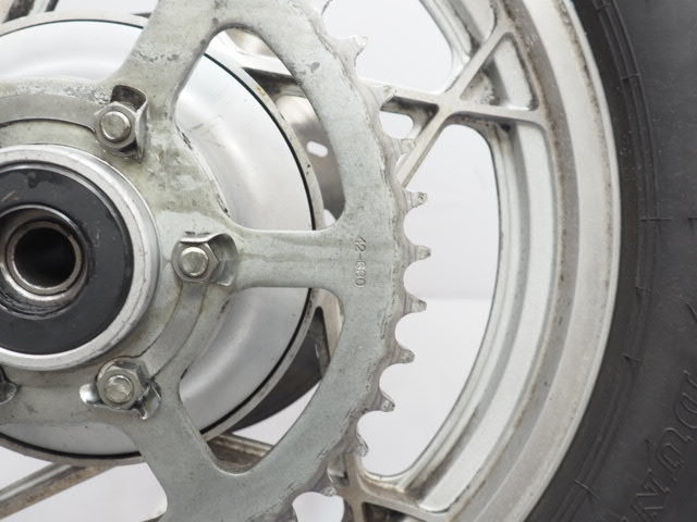 純正リアホイール ハブ GSX1100Sカタナ GU76A SR 94年 17x2.50 wheel