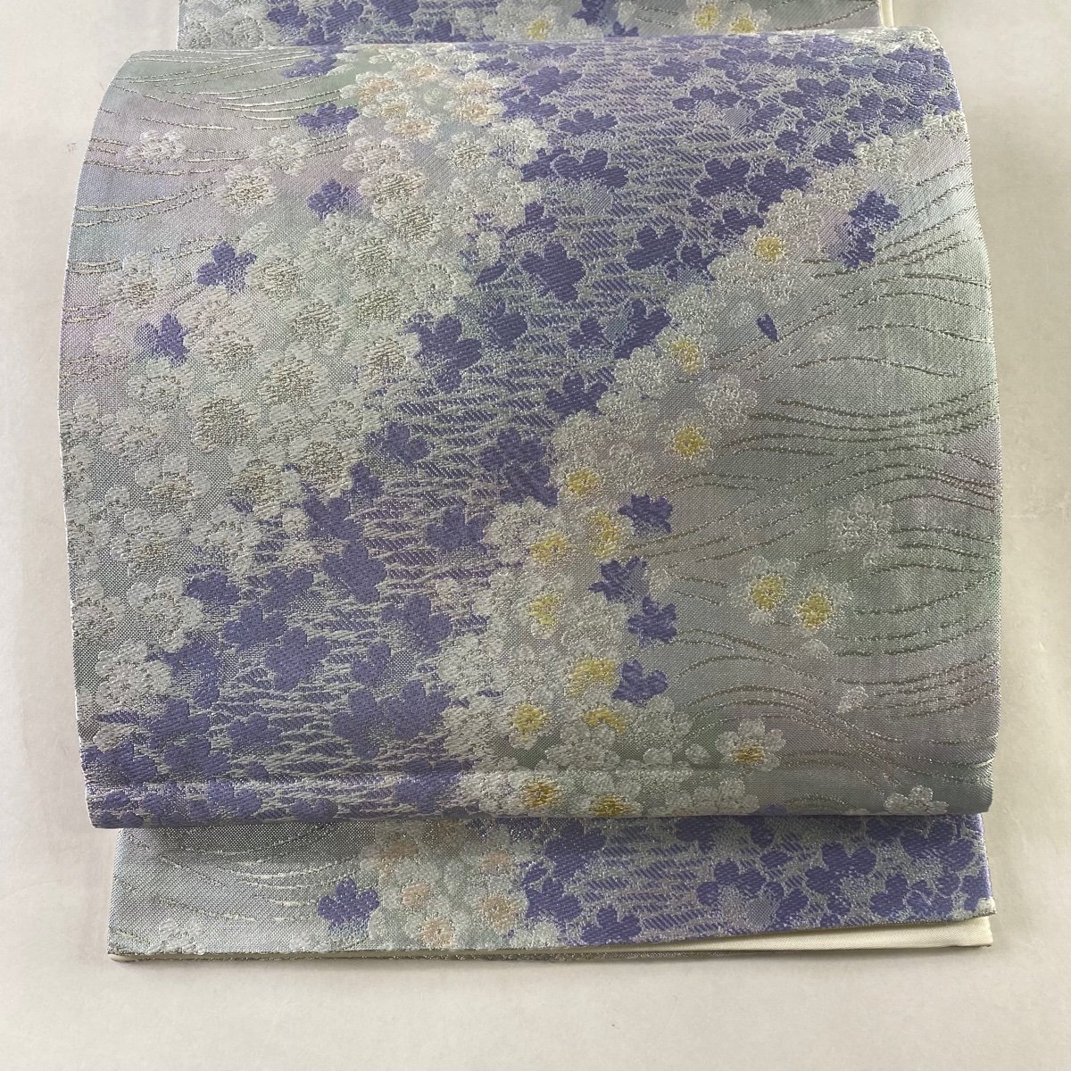 袋帯 名品 半円流水桜舞文 金銀糸 箔 薄紫 六通 正絹 【中古】