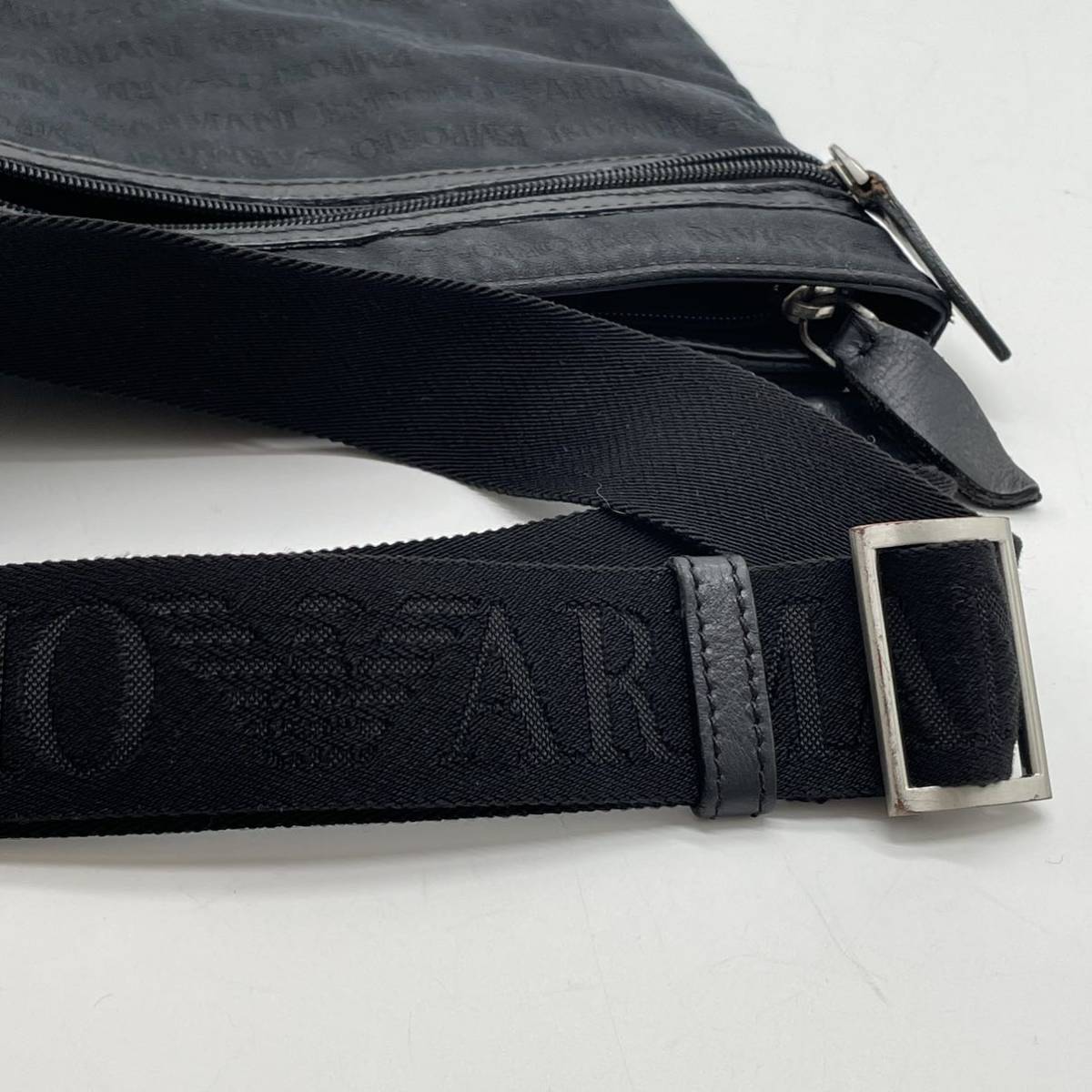 BN817】良好 EMPORIO ARMANI エンポリオアルマーニ ショルダーバッグ 