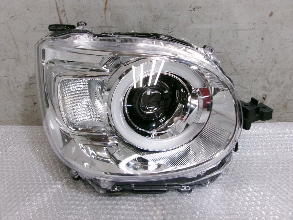 極上品 クラウン 210 前期 HIDライト左右セット 品番（ KOITO 30-402