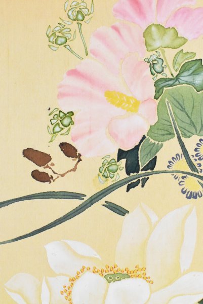 【真作】掛軸　花卉図　彩色花鳥掛軸　繊細な筆致と彩色の美　花鳥文人画　T16 K2085 模写 樗園「四季花図」絹本 花鳥 百花 紫陽花 日本画 中国 書画