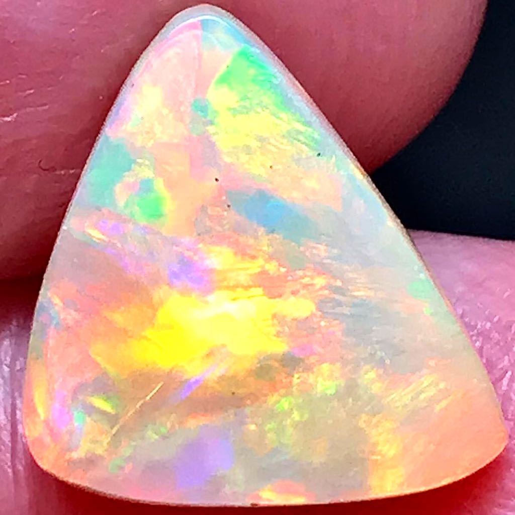 カワサキ zx-10のエンジン ☆美しい遊色!! 3.16ct AAAA☆ 天然 オパール